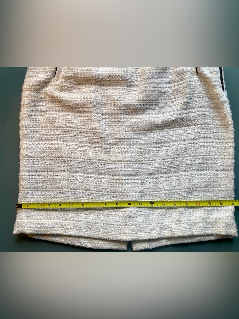 Halogen Cream Textured Pencil Skirt - Picture 4 of 16